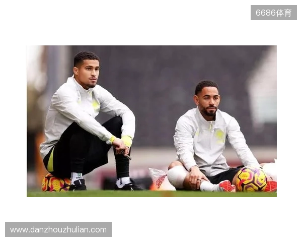 镜报:曼联无法通过付解约金签若昂-戈麦斯,球员梦想去利物浦 镜报:曼联无法通过付解约金签若昂-戈麦斯,球员梦想去利物浦