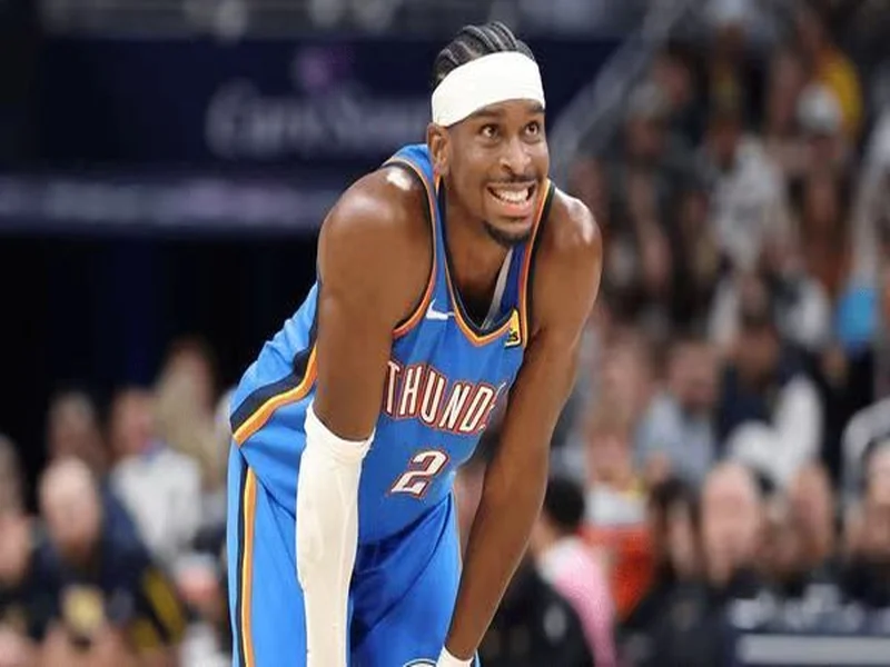 TA:英格兰显著依赖于其中轴线,他们是球队前景所系的存在